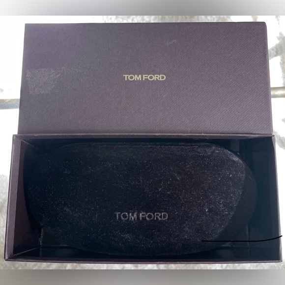 Tom Ford Polarized Sunglasses - Picture 7 of 9
